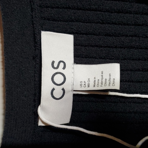 COS Rib Knit V-neck Vest - Picture 2 of 5